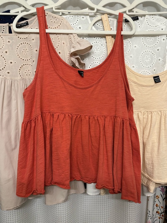 SHEIN Tops - Women's Peplum Tank Top
